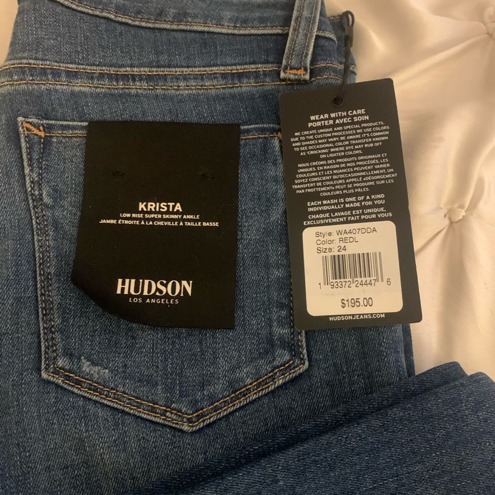 BNWT Hudson Krista Super Skinny Size 24